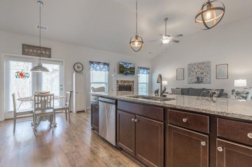 671 Lakeview Bend Cir, Jefferson GA  30549-7061 exterior