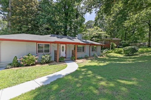 1972 Cummings Dr, Atlanta, GA 30311-3429
