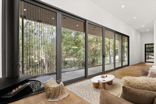 2308 Crazyhorse Pass, Austin TX  78734-2808 exterior