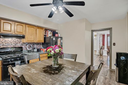 722 Wallace St, York PA 17403-1337 exterior