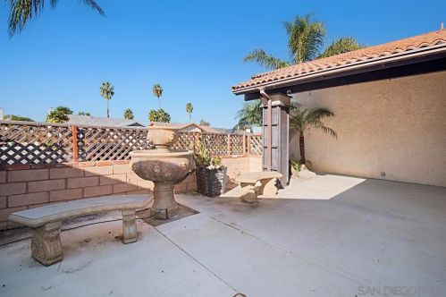 4339 Avenida Soledad, Oceanside, CA 92057-6611