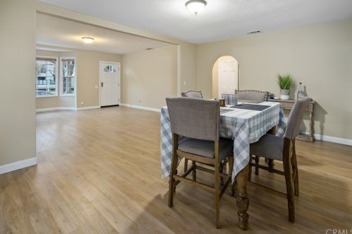 611 Broadway, Anaheim CA  92805-4101 exterior