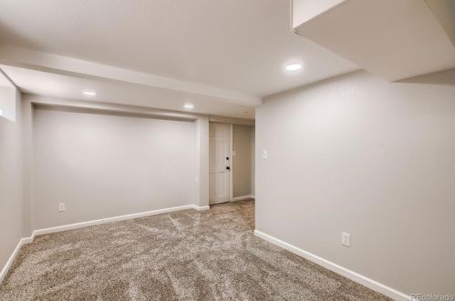 3221 Grant St, Englewood CO 80113-6829 exterior