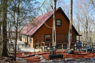 212 Cedar Mountain Pl, Decherd TN  37324-4540 exterior