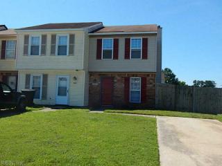 5655 Gregory Ct, Portsmouth, VA 23703-1657