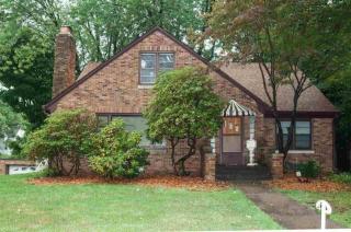 1956 11th Avenue Ct, Moline, IL 61265-2243