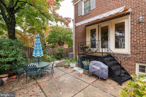 1472 Bay Green Dr, Arnold MD  21012-2069 exterior