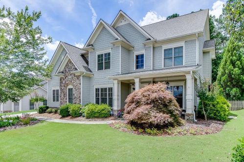 3002 Perimeter Cir, Buford, GA 30519-8089