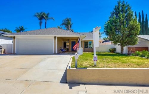 9355 Lake Country Dr, Santee, CA 92071-2140