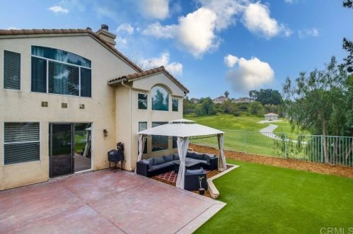 2402 La Costa Ave, Chula Vista CA  91915-1406 exterior