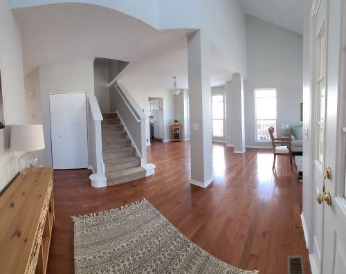 219 Ian Ave, Mokena, IL 60451-1495