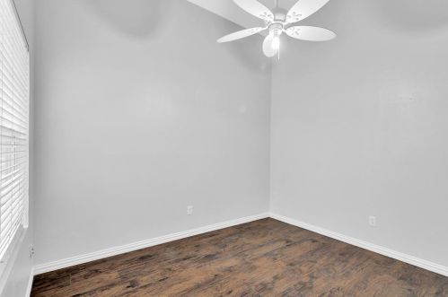 2533 Creekwood Ln, Fort Worth TX  76123-1111 exterior