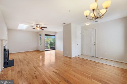 13407 Shady Knoll Dr, Silver Spring, MD 20904-7729