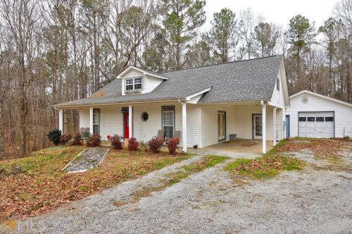 107 Virginia Lee Blvd, Jackson, GA 30233-6318