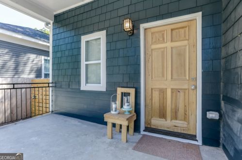 573 English St, Atlanta GA  30318-0041 exterior