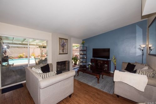 1117 Concord St, Santa Ana, CA 92701-3211