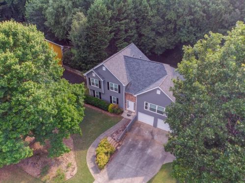 407 Hearthstone Way, Holly Springs, GA 30189-5270