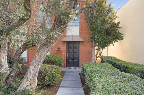 738 Fairhaven St, Anaheim CA  92801-4002 exterior