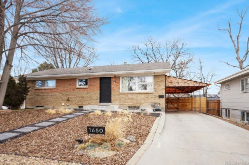 1650 Sperry St, Denver CO  80219 exterior