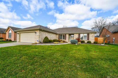 16 Myers Farm Ct, Springboro, OH 45066-2405