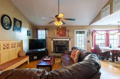 101 Ridgewood Trl, Stockbridge, GA 30281-7138