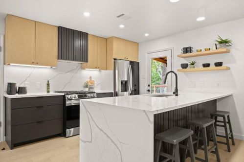11805 Eubank Dr, Austin, TX 78758-3908
