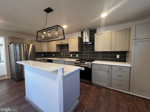 1435 Juniper St, Philadelphia PA 19147-4924 exterior