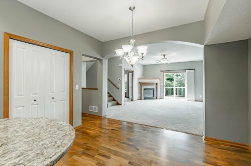 2160 Cedar Grove Trl, Saint Paul MN  55122-1543 exterior