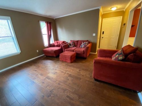 1414 Huntingdon Chase, Atlanta GA  30350-4930 exterior