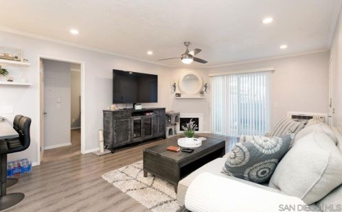 219 Woodland Pkwy, San Marcos, CA 92069-7004