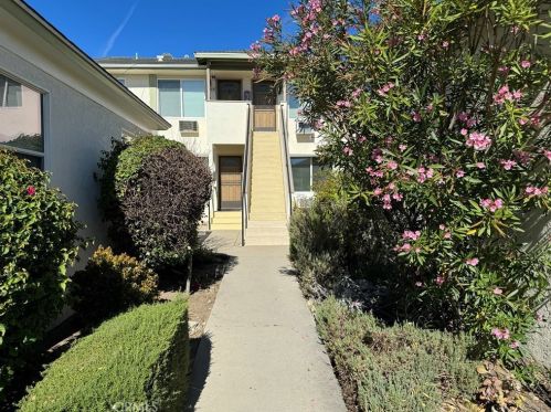 2231 Florencita Ave, Montrose, CA 91020-2108