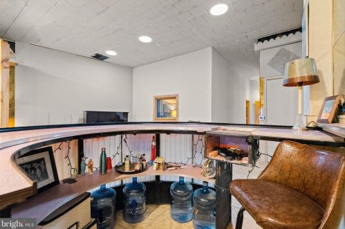 1226 8th St, Philadelphia PA  19147-5130 exterior