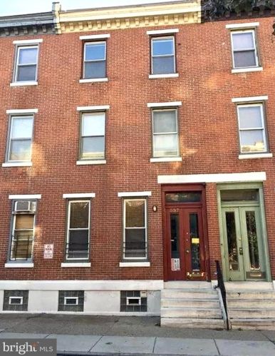 557 16th St, Philadelphia PA  19146-1646 exterior