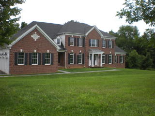 10 Carlisle Ct, Chester, NJ 07930-2058