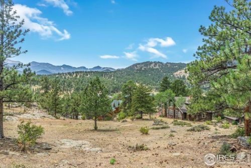 315 Big Horn Dr, Estes Park CO 80517-9004 exterior