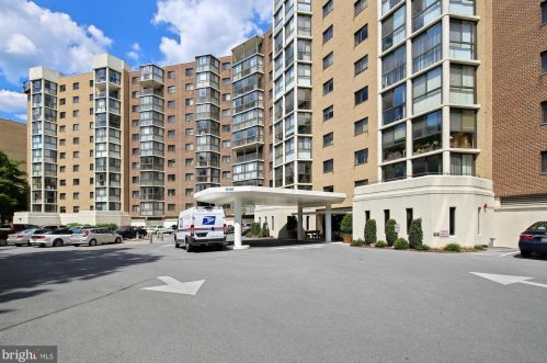 15107 Interlachen Dr, Silver Spring MD 20906-5625 exterior