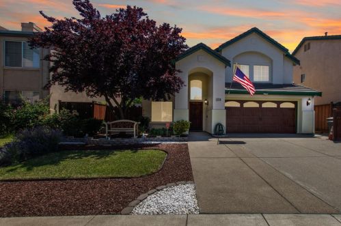 2170 Tahoe Cir, Tracy, CA 95376-8931