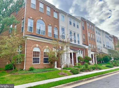 5003 Anchorstone Dr, Woodbridge, VA 22192-5360