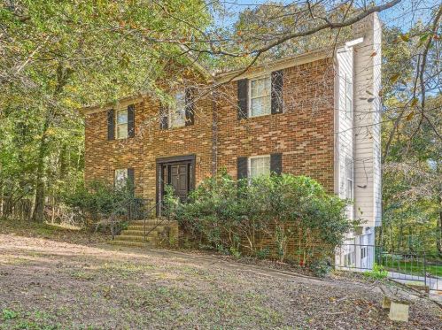 301 Mariner Cir, Holly Springs, GA 30189-5133
