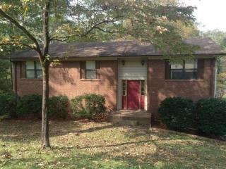 12 Wildwood Dr, Wildwood, GA 30757-4128