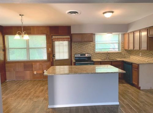 2228 52nd St, Dallas, TX 75216-7117
