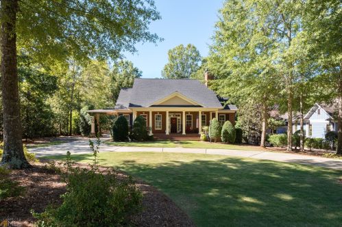 794 Foster St, Madison, GA 30650-1974