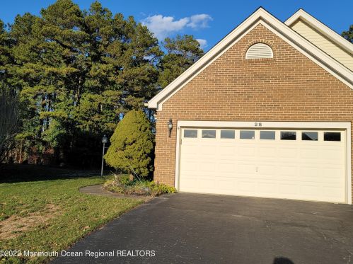 28 Butler Ave, Berkeley Township, NJ 08721-1776