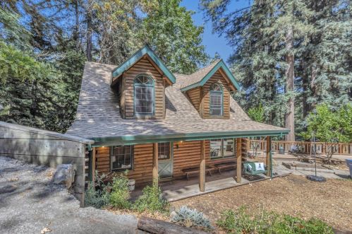 17675 Navajo Trl, Los Gatos, CA 95033-8876