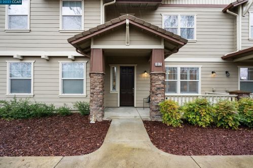 1012 Nancy Ln, San Ramon, CA 94582-4300