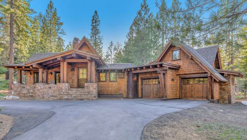 933 Paul Doyle, Truckee, CA 96161-5119