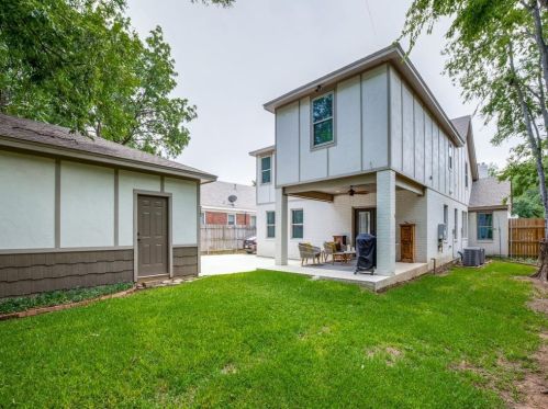 2725 6 Ave, Fort Worth TX  76110-3010 exterior