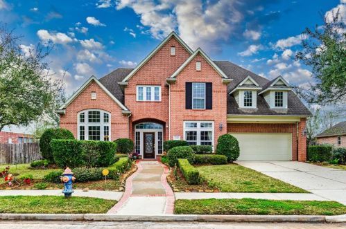 11903 Cedar Creek Dr, Pearland, TX 77584-1636