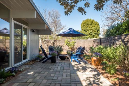 3538 Evergreen Dr, Palo Alto, CA 94303-4424