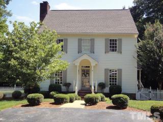 1729 Berwickshire Cir, Raleigh, NC 27615-3704